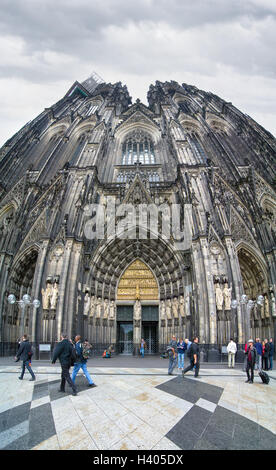 COLOGNE, GERMANY - SEP 17, 2015: The main entrance of the Cologne Cathedral. Vertical panorama. UNESCO World Heritage Site. Stock Photo