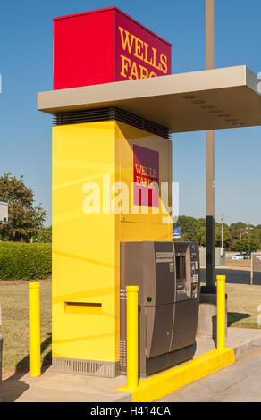 Wells Fargo bank drive-thru ATM in Snellville (Metro Atlanta), Georgia, USA. Stock Photo