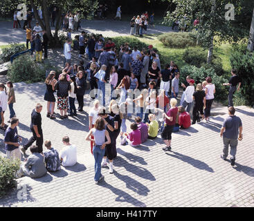 Playground, schoolboy, break, entertainment, summer, children, schoolgirls, school children, break court, school, boy, girl, conversation, talk, together, overview Stock Photo