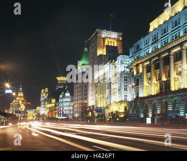 China, Shanghai, town view, bundle, historical buildings, lighting, light tracks, night Asia, Eastern Asia, Zhonghua Renmin Gongheguo, island state, Eastern China, city, town, part town, economic centre, Yangzi metropolis, 'goal to the west', commercial centre, industrial centre, structures, historically, architecture, landmark, place of interest, Huang Pu-Promenade, promenade, bank promenade, street, traffic Stock Photo