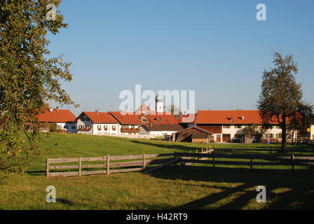 Germany, Bavaria, Eschenlohe, local view, autumn, evening light, Upper Bavaria, Werdenfels, village, place, steeple, rurally, trees, meadow, pasture, nobody, autumnally, season, copy space, Stock Photo