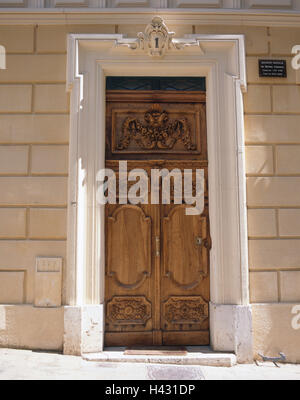 France, Provence, Aix-en-Provence, Maison natale de Michel Adanson, detail, wooden door, Europe, République Française, department Bouches-du-Rhône, town, house, front door, door, input, front door, exit, wooden, grace note, carving Stock Photo