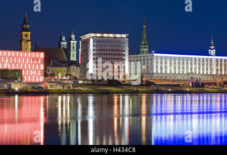 Austria, Upper Austria, Linz, art museum Lentos, the Danube, lights, mirroring, night, Stock Photo