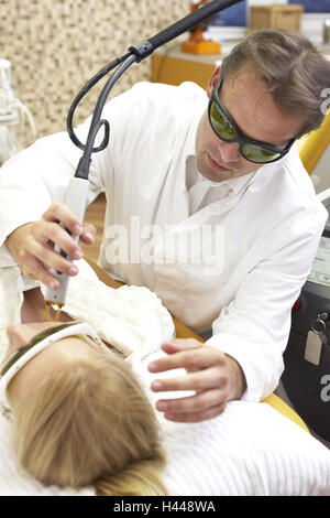 Doctor, practise, laser therapy, Anti-Aging, woman, young, facial treatment, model released, Stock Photo