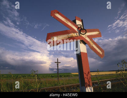 Czech Republic, Znaim, level crossing, road sign, Moravia, cross, red, white, rails, scenery, heaven, clouds, warning cross, traffic, Stock Photo