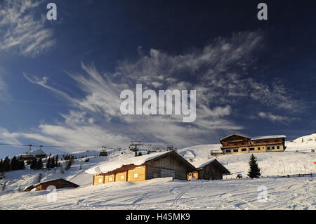 Austria, Salzburg country, skiing area Flachauwinkel, Flachau, ski hut, Dachsteingebirge Stock Photo