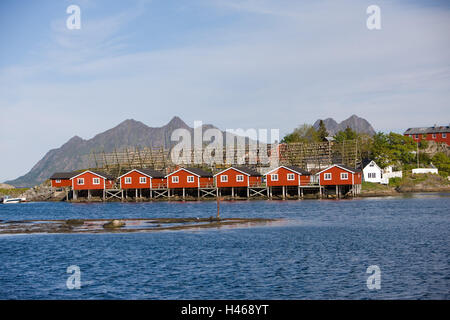 Norway, northern country, Vagan, Svolvaer, tourist accomodation, hut, Rorbuer, Stock Photo