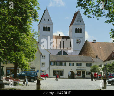 Germany, Upper Bavaria, Steingaden, minster piece John Baptist, South Germany, Bavaria, priest's angle, place of interest, faith, religion, Christianity, cloister, church, building, architecture, church, sacred construction, towers, marketplace, restaurants, pedestrians, passers-by, people, outside, Stock Photo