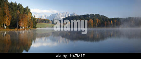 Austria, Tyrol, Kitzbuehel, Lake Schwarzsee, Wilder Kaiser, Stock Photo