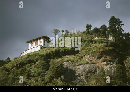 Bhutan, Paro valley, mountain, clock pulse inclination cloister, 'tiger's nest', outside temple, prayer flags, Asia, the Himalayas, kingdom, Westbhutan, culture, cliff face, cloister plant, cloister fortress, cloister castle, fortress, mountain cloister, Nebentempel, structure, historically, shrine, faith, religion, Buddhism, cliff face, flags, cult site, place of interest, outside, Stock Photo