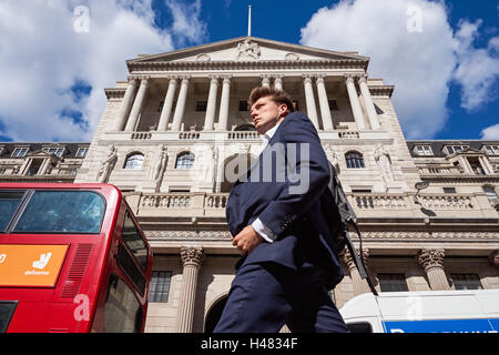 Bank of England on Threadneedle Street, London England United Kingdom UK Stock Photo