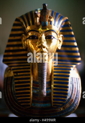 Tutankhamun Death mask in Cairo Museum of Antiquities, Cairo, Egypt Stock Photo