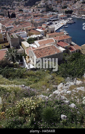 Greece, Dodekanes, Rhodes, island, Symi, hill, town overview, harbour place, Gialos, harbour, sea, view, view, local overview, overview, Simi, town, island capital, Symi town, houses, boots, ships, harbour promenade, Stock Photo