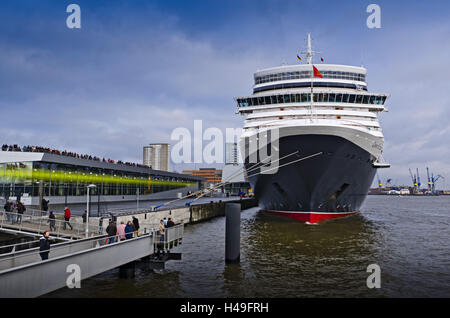 Germany, Hamburg, Elbe, Altona, landing pier, Cruise Center, Queen Elizabeth, Stock Photo
