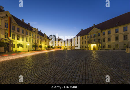 Germany, Bavaria, Upper Bavaria, Altmühltal (valley), Eichstätt, Residenzplatz with residence, evening, Stock Photo