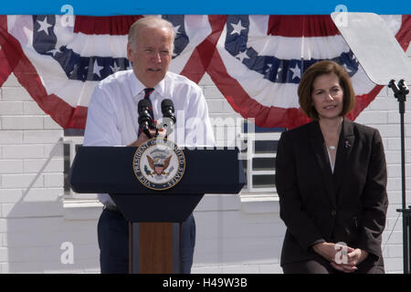 Las Vegas, Nevada, USA. 13th October, 2016. VP Biden rallies culinary workers on October 13th 2016 at the Culinary Worker's Union in Las Vegas, NV. Credit:  The Photo Access/Alamy Live News