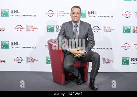 Rome, Italy. 13th Oct, 2016. Tom Hanks attends a photocall during the 11th Rome Film Festival on October 13, 2016 in Rome, Italy. | Verwendung weltweit © dpa/Alamy Live News Stock Photo