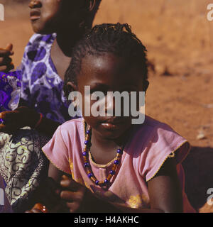 Senegal, to bass Casamance, child, portrait, Africa, West, Africa, lower Casamance, people, girls, Diola child, ethnic group, tribe Diola, dark-skinned, Senegaleses, two, Stock Photo