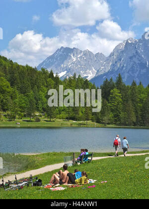 Germany, Upper Bavaria, Ferchensee with Mittenwald, Karwendel, Stock Photo