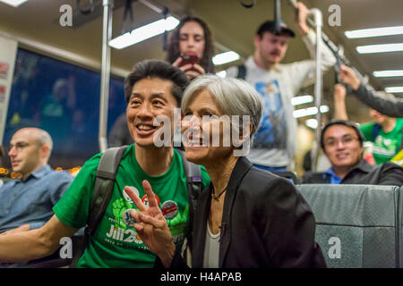 San Fransisco, United States. 06th Oct, 2016. Green party presidential candidate Jill Stein rides the Bart from Oakland to San Fransisco during her swing in California. © Michael Nigro/Pacific Press/Alamy Live News Stock Photo