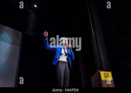 San Fransisco, United States. 12th Oct, 2016. Green party presidential candidate Jill Stein at the Super Rally in the Bronx, New York. © Michael Nigro/Pacific Press/Alamy Live News Stock Photo