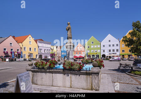 Austria, Upper Austria, Innviertel, Obernberg on the Inn, marketplace, rococo facade, Stock Photo
