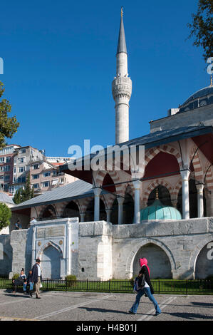 Turkey, Istanbul, Üsküdar, Mihrimah sultan Camii (Iskele Camii) from 1546 to 1548 from the architect Sinan builds. Stock Photo