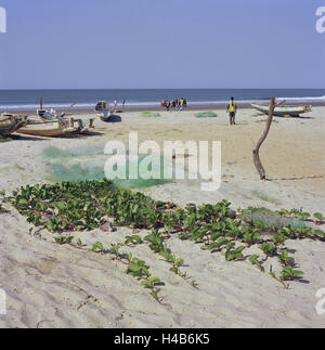 Senegal, to bass Casamance, Cap Skirring, beach, fisherman, boots, sea, Africa, West, Africa, lower Casamance, coast, coastal scenery, sandy beach, Sand, shore, Pirogen, fishing boats, networks, fishing nets, people, men, Senegaleses, dark-skinned, fishing, horizon, width, distance, Stock Photo