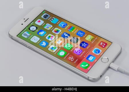 Apple iPhone 6 plus, Lightning Connector USB cable, display, Apps, programs, multi-touch function, Stock Photo