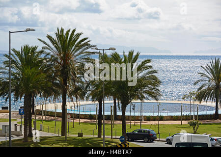 Madeira, townscape of Santa Cruz Stock Photo