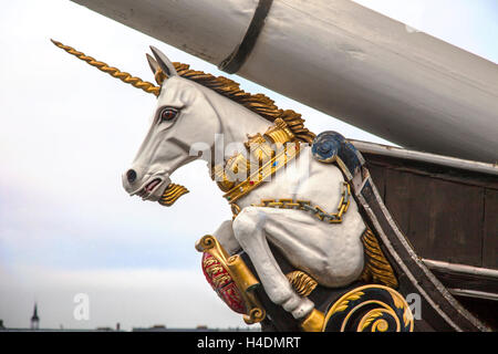 H.M. Frigate UNICORN figurehead, masthead ship Einhorn carved wooden decoration, bow, vessel, ancient shipbuilding and architecture in Victoria Dock, Dundee Tayside, Scotland. Carved wooden sculptures unicorns on the World's oldest Georgian Warship, UK Stock Photo
