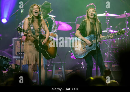 Maddie and Tae perform at the 2016 We’re All for the Hall benefit concert benefiting the Country Music Hall of Fame. Stock Photo