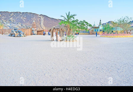 The central area of the small Bedouin village in Sahara, Egypt. Stock Photo