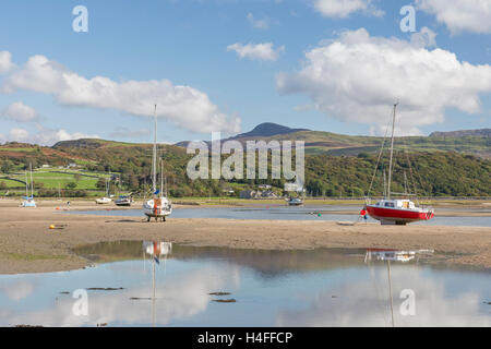 River Artro becomes a tidal estuary between the coastal village Llandanwg and Mochras or Shell Island, Gwynedd, Wales Stock Photo