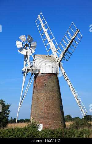 How Hill Windpump, How Hill Staithe, Norfolk Broads National Park ...