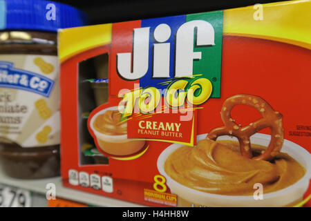 Jif To Go Brand Peanut Butter Boxes on Grocery Store Shelf, USA Stock Photo