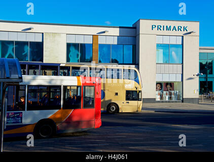 Buses outside Primark and the Willow Place Shopping Centre,Corby, Northamptonshire, England UK Stock Photo