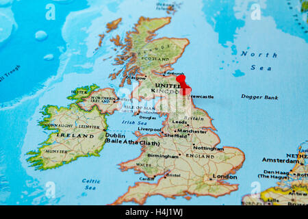 Close-up of a red pushpin in a map of Newcastle, United ...