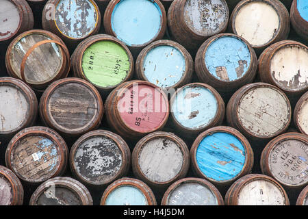 Stacks of Whisky barrels at Speyside Cooperage,  Visitor Centre, Craigellachie, Aberlour, Banffshire, Grampian Scotland uk Stock Photo