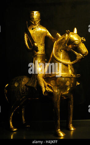 Aquamanile in the form of a mounted knight. Brass. c.1300. Helgeland, Nordland. Historical Museum. Oslo. Norway. Stock Photo