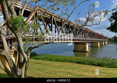 Grafton Bridge is a bascule bridge which spans the Clarence River in Grafton in New South Wales Stock Photo