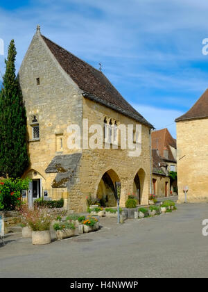 A picturesque street scene in autumn sunshine, Domme, Aquitane, France Stock Photo