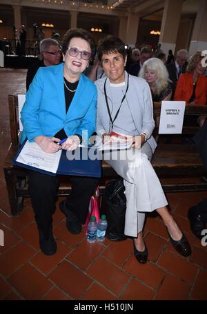 New York, NY, USA. 18th Oct, 2016. Billie Jean King, Ilana Kloss at arrivals for Statue Of Liberty-Ellis Island Foundation's 2016 Ellis Island Family Heritage Awards, Ellis Island National Museum Of Immigration, New York, NY October 18, 2016. Credit:  Derek Storm/Everett Collection/Alamy Live News Stock Photo