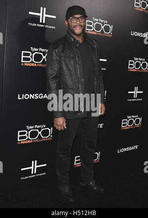 Hollywood. 17th Oct, 2016. Tyler Perry at the world premiere of Tyler Perry's 'Boo! A Madea Halloween' at ArcLight Hollywood on October 17, 2016 in Hollywood, California. © Mpi991/Media Punch/Alamy Live News Stock Photo