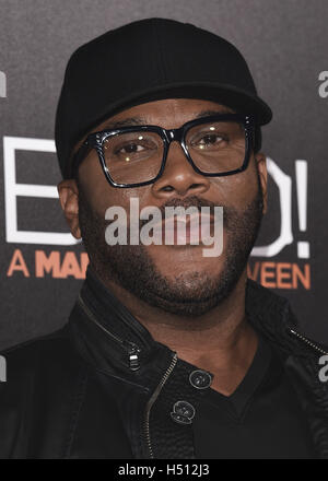 Hollywood. 17th Oct, 2016. Tyler Perry at the world premiere of Tyler Perry's 'Boo! A Madea Halloween' at ArcLight Hollywood on October 17, 2016 in Hollywood, California. © Mpi991/Media Punch/Alamy Live News Stock Photo