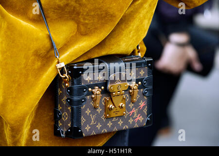 Louis vuitton luggage hi-res stock photography and images - Alamy