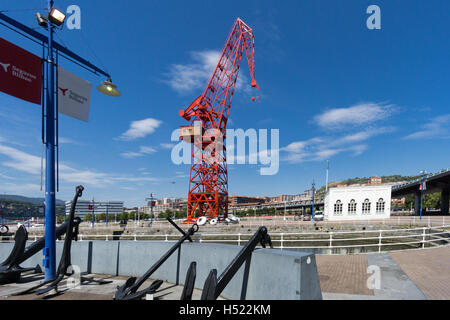 LA CAROLA Crane decorates the old shipyards area of Bilbao Stock Photo