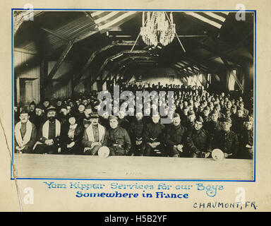 Yom Kippur services for our boys somewhere in France, circa 1917 Stock Photo