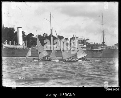 Sloops and steamer on Sydney Harbour Stock Photo