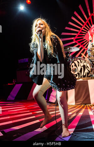 Milan Italy. 19th October 2016. The Swedish rock blues band BLUES PILLS performs live on stage at Alcatraz during the 'Lady In Gold Tour' Credit:  Rodolfo Sassano/Alamy Live News Stock Photo